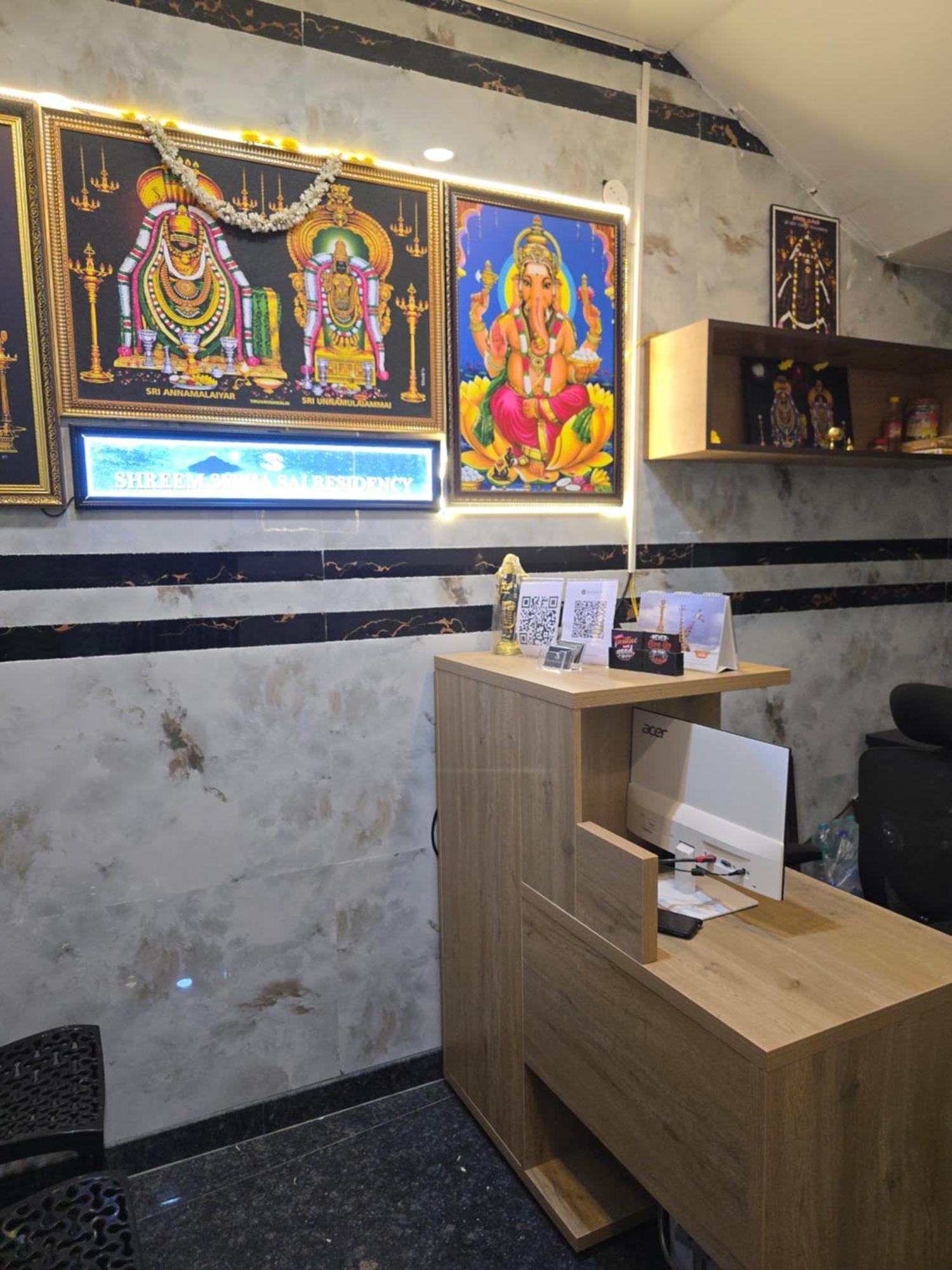 Shreem Sesha Sai Residency Hotel Tiruvannāmalai Exterior foto