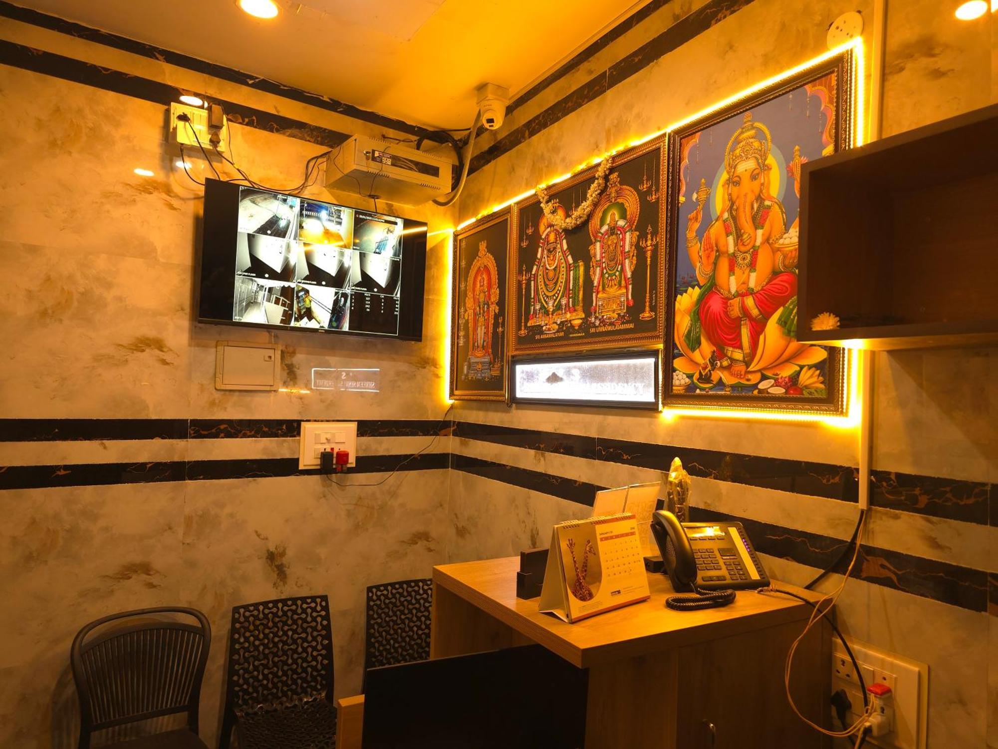 Shreem Sesha Sai Residency Hotel Tiruvannāmalai Exterior foto
